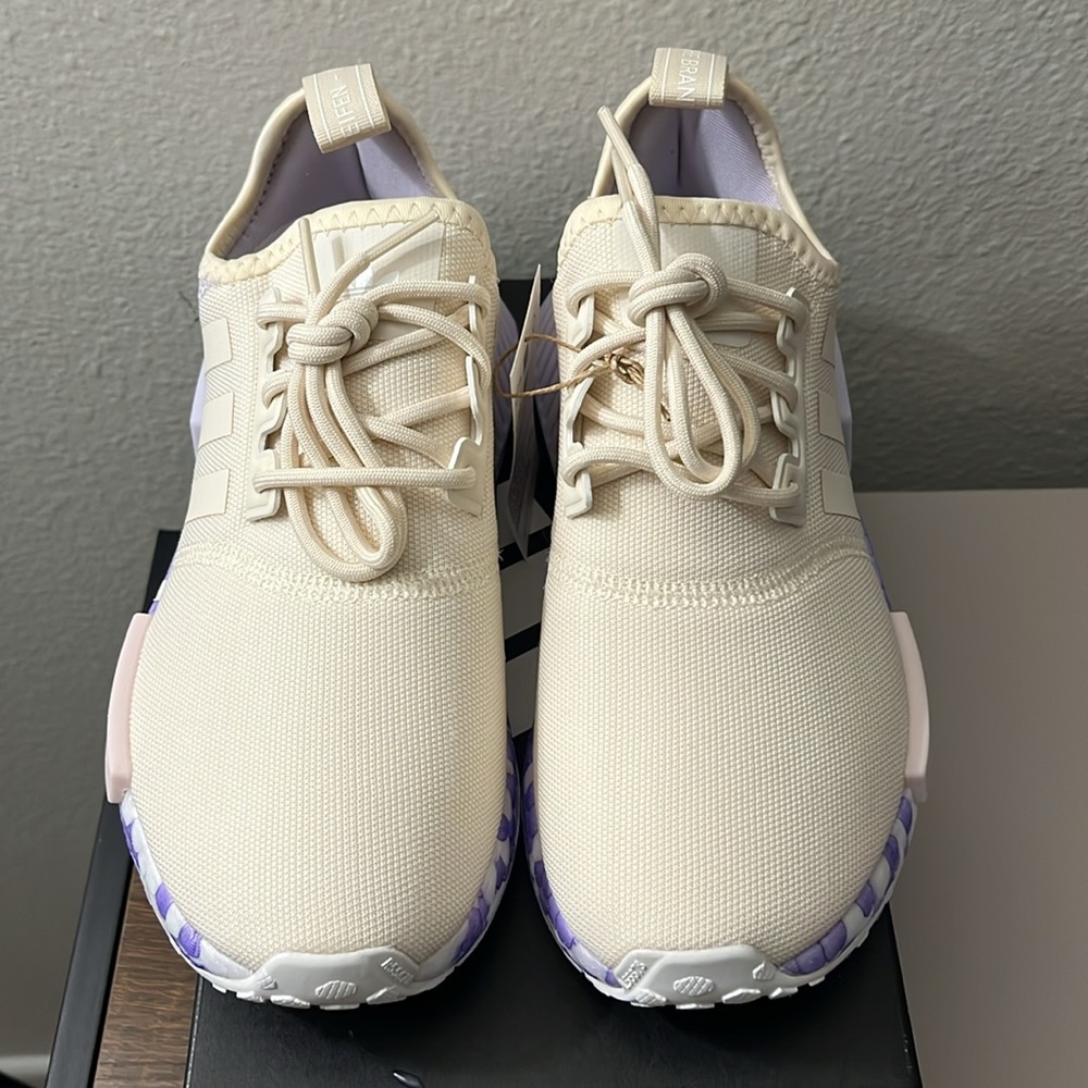 NWT Adidas Originals Women's NMD_R1 Shoes - Wonder White/Purple/Lilac - GW5694 - Picture 8 of 16